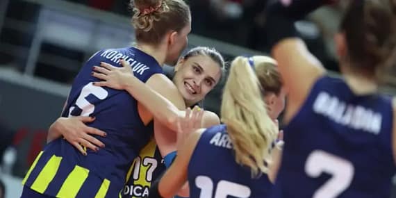 fenerbahce-medicana-vodafone-sultanlar-ligi-nde-19188564_390_amp.jpg
