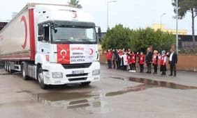 adana-5C-dan-afganistan-5C-a-3-tir-5C-lik-yardim