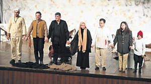liseliler-bulusuyor-4ObAlqbO.jpg
