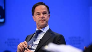 hollanda-basbakani-mark-teflon-rutte-kisa-mesajlar-arsivlerini-azarladi-8mwx159x.jpg
