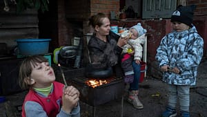 unicef-ukraynanin-yapisal-ve-yukselisi-nedeniyle-rusyada-yoksullugun-ve-yoksullugundan-dolayi-rusyada-OiH3BvU8.jpg