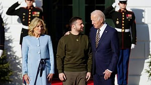 canli-izle-baskan-zelenskyy-ve-baskan-biden-beyaz-sarayda-basin-toplantisi-s9NV7qsW.jpg