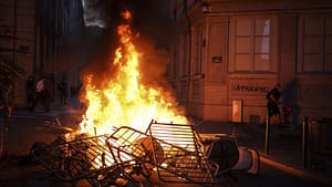 gencler-fransiz-polisiyle-catisti-ve-polisin-ates-acmasiyla-tetiklenen-ayaklanmalarin-4-gecesinde-yagmaladi-HgvQCiqH.jpg