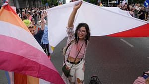 polonyanin-tartismasi-lgbtsiz-bolgeleri-nihayet-tarihe-gomulebilir-mi-BVE69wDO.jpg