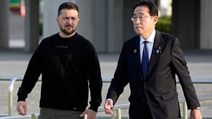 gercek-kontrol-tokyodaki-zelenskyy-karsiti-reklam-panosunun-nesi-var-RlL3mU1I.jpg