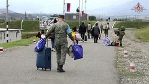 daglik-karabaga-insani-yardima-ulasmaya-basladi-JkAOPRnT.jpg