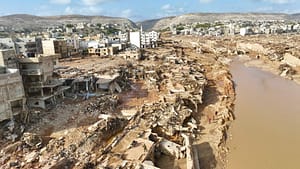 libyanin-yasadigi-sel-felaketinde-binlerce-insanin-olumunden-ve-binlercesinin-de-kayip-olmasindan-endise-ediliyor-lvOnkLBj.jpg