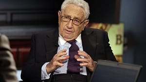 eski-abd-disisleri-bakani-henry-kissinger-100-yasinda-oldu-QYv6qCHj.jpg