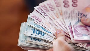emekliler-dikkat-bankalardan-promosyon-ayari-odemeler-fiyatlari-dezisti-fajNklSq.jpg
