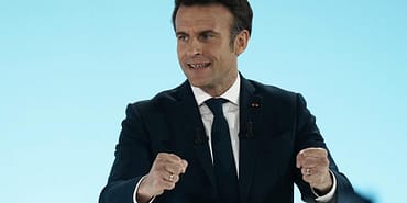 emmanuel-macron-guclu-bir-avrupanin-parcasi-olan-bir-fransa-istiyorum-dedi-HWnTtVbR.jpg