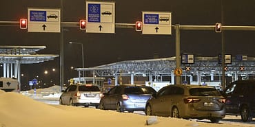 finlandiyada-gecici-olarak-yeniden-acilmanin-yeni-gocmen-akinina-yol-acilmasi-nedeniyle-rusya-ile-sinirin-tamamini-yeniden-kapatacak-HcCMimVN.jpg