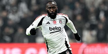 besiktasa-arthur-masuaku-kullerinden-dogdu-K4AtuDL6.jpg