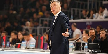 sarunas-jasikevicius-besiktas-cok-istikrarli-bir-ini-proje-g7phSwVl.jpg