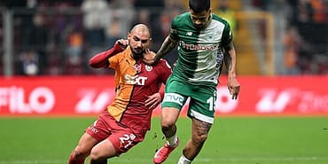 ahmed-kutucu-galatasaray-formasilla-durdu-q1XMC4ql.jpg