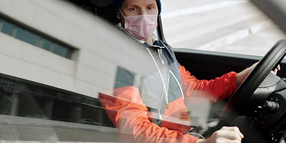 Mersin8217de-Feci-Kaza-Otomobil-Kamyonete-Carpti-2-Kisi-Hayatini-Kaybetti-featured